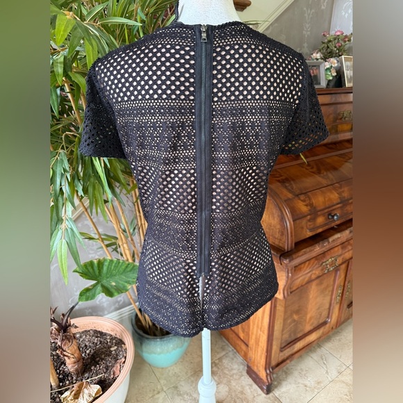 BCBG Maxazria Vicktoria Peplum Lace Blouse
Black Tan medium - Picture 14 of 16